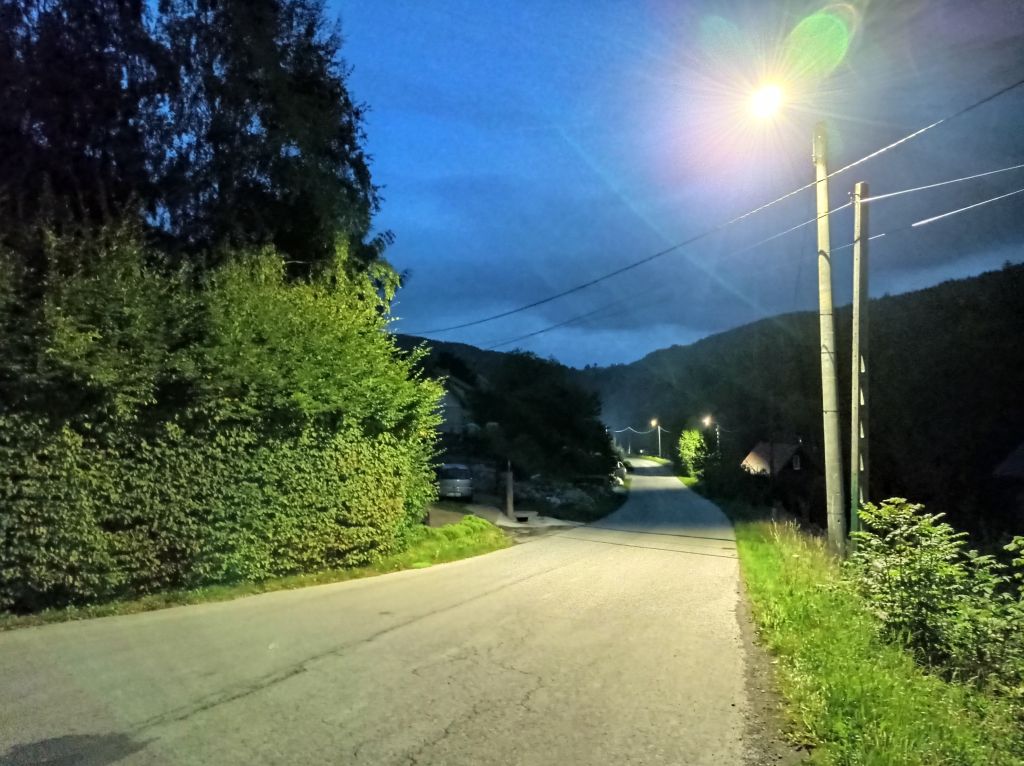 oświetlenie drogi na Końcówkę w Harbutowicach